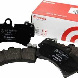 Brembo 13-18 Lexus ES300h/06-18 Toyota RAV4 Premium NAO Ceramic OE Equivalent Pad - Rear